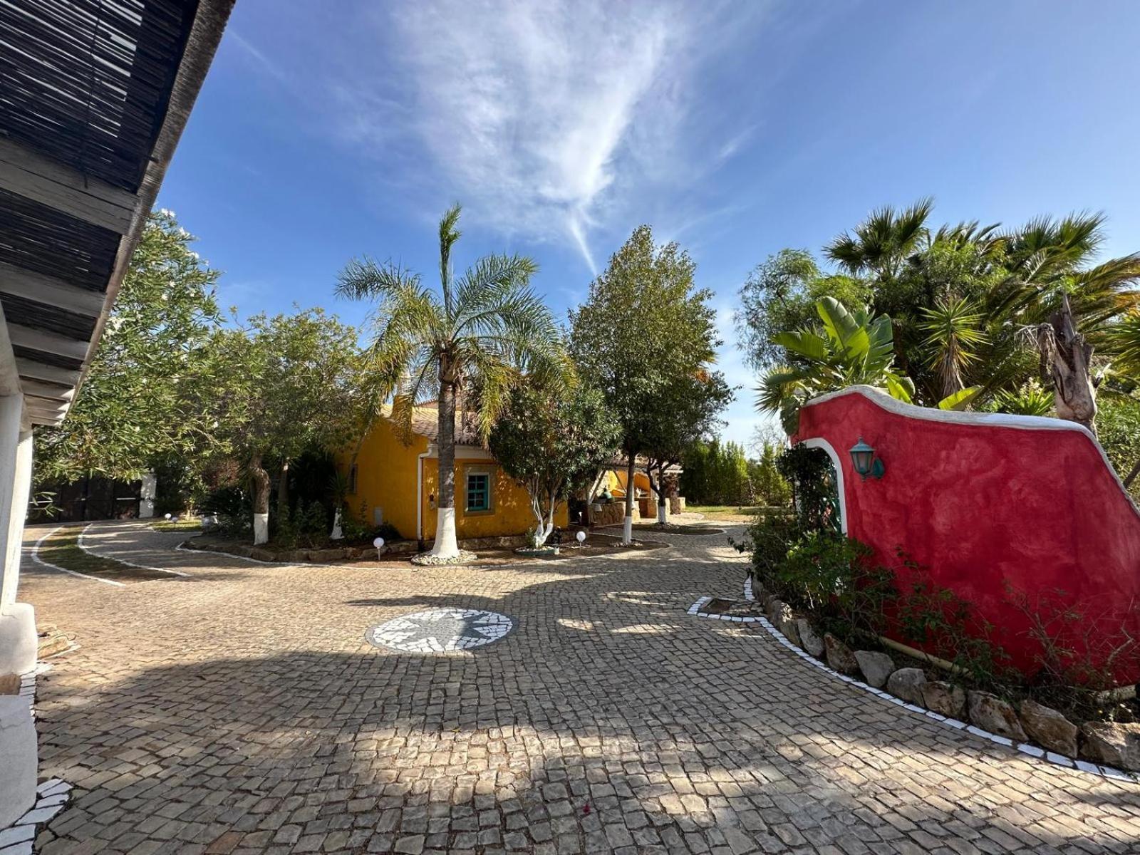 מלון בולקיאמה Nuriah Boutique House מראה חיצוני תמונה